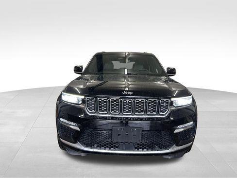 Certified 2023 Jeep Grand Cherokee Summit w/ Adv Protech Group IV AWD/4WD image 10