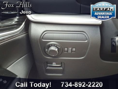 New 2026 Jeep Grand Wagoneer L Limited AWD/4WD image 18