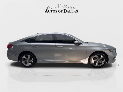 Used 2018 Honda Accord EX image 10