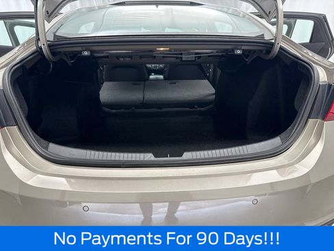 Used 2024 Chevrolet Malibu LT FWD image 39
