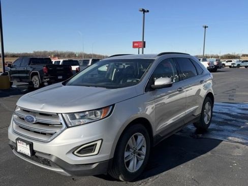 Used 2015 Ford Edge SEL w/ Equipment Group 201A image 4