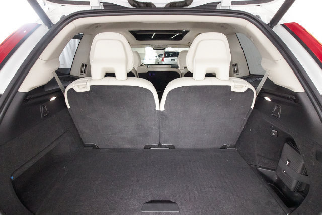 Used 2023 Volvo XC90 B6 Plus w/ Protection Package Premier AWD/4WD image 28
