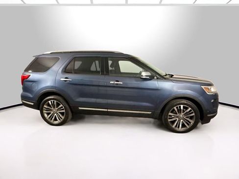 Used 2018 Ford Explorer Platinum AWD/4WD image 7