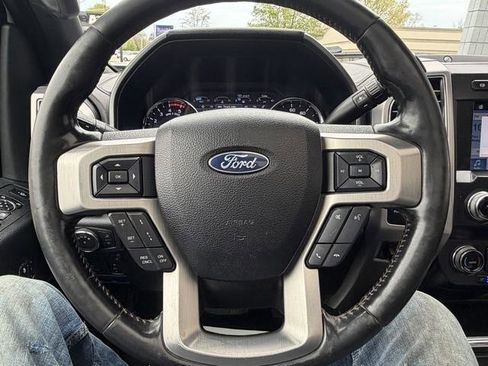 Used 2019 Ford F250 Platinum w/ Platinum Ultimate Package AWD/4WD image 11