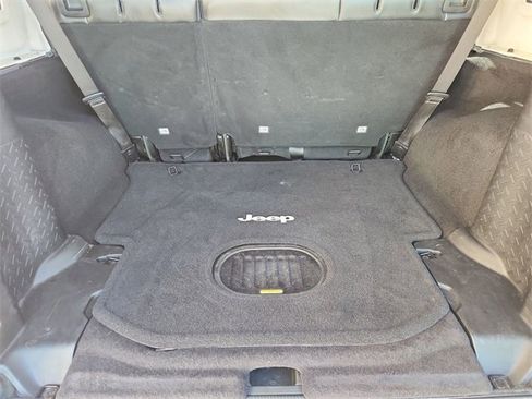 Used 2017 Jeep Wrangler Unlimited Sahara w/ Connectivity Group image 22