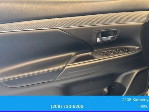 Used 2020 Mitsubishi Outlander SEL AWD/4WD image 21