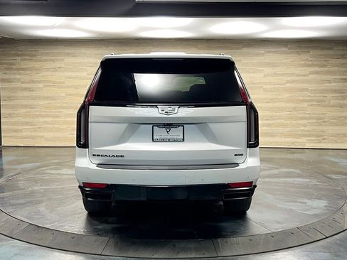 Used 2023 Cadillac Escalade Sport w/ LPO, ONYX Package AWD/4WD image 19