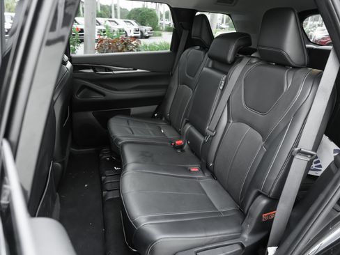 Used 2023 INFINITI QX60 Pure FWD image 17
