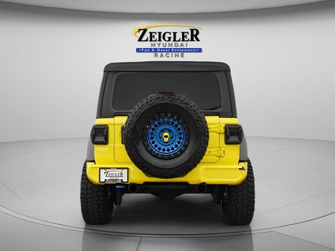 Used 2023 Jeep Wrangler Unlimited Sport AWD/4WD image 6