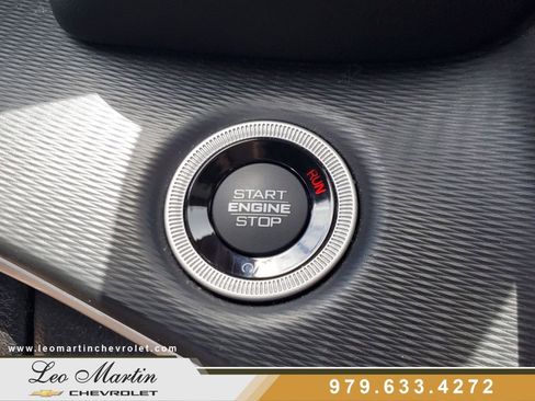 Used 2023 Jeep Grand Cherokee L Laredo RWD image 28