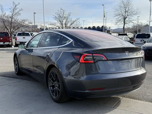 Used 2018 Tesla Model 3 Long Range image 5