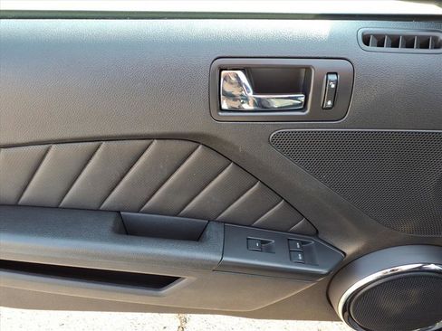 Used 2014 Ford Mustang GT Premium w/ Electronics Package image 11