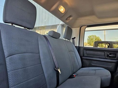 Used 2014 RAM 3500 Tradesman w/ Chrome Appearance Group image 19