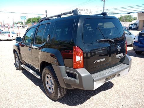 Used 2011 Nissan Xterra X RWD image 5