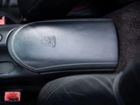 Used 2004 Porsche 911 Carrera 4S image 25