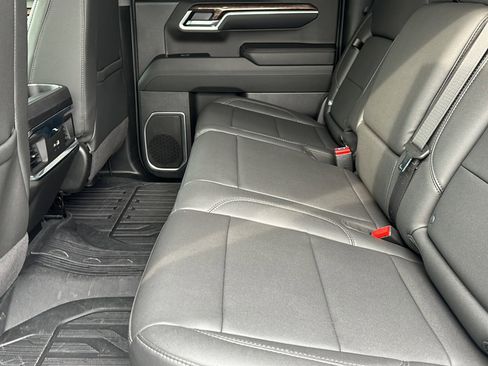 Used 2024 GMC Sierra 1500 Elevation w/ Elevation Premium Package image 18