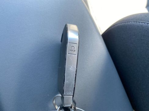 Used 2025 Kia K4 LXS image 23