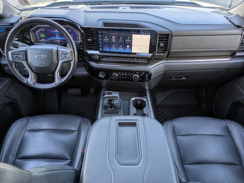 Used 2022 Chevrolet Silverado 1500 LT Trail Boss image 13