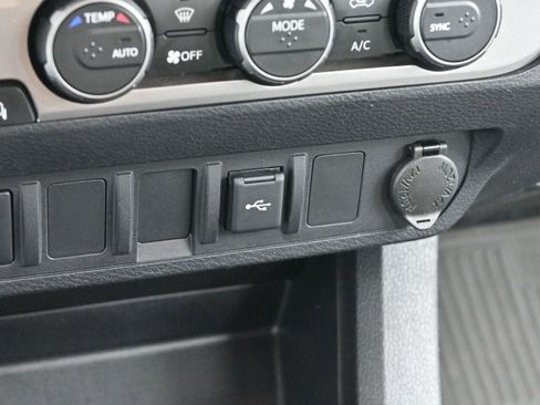 Used 2023 Toyota Tacoma SR AWD/4WD image 25