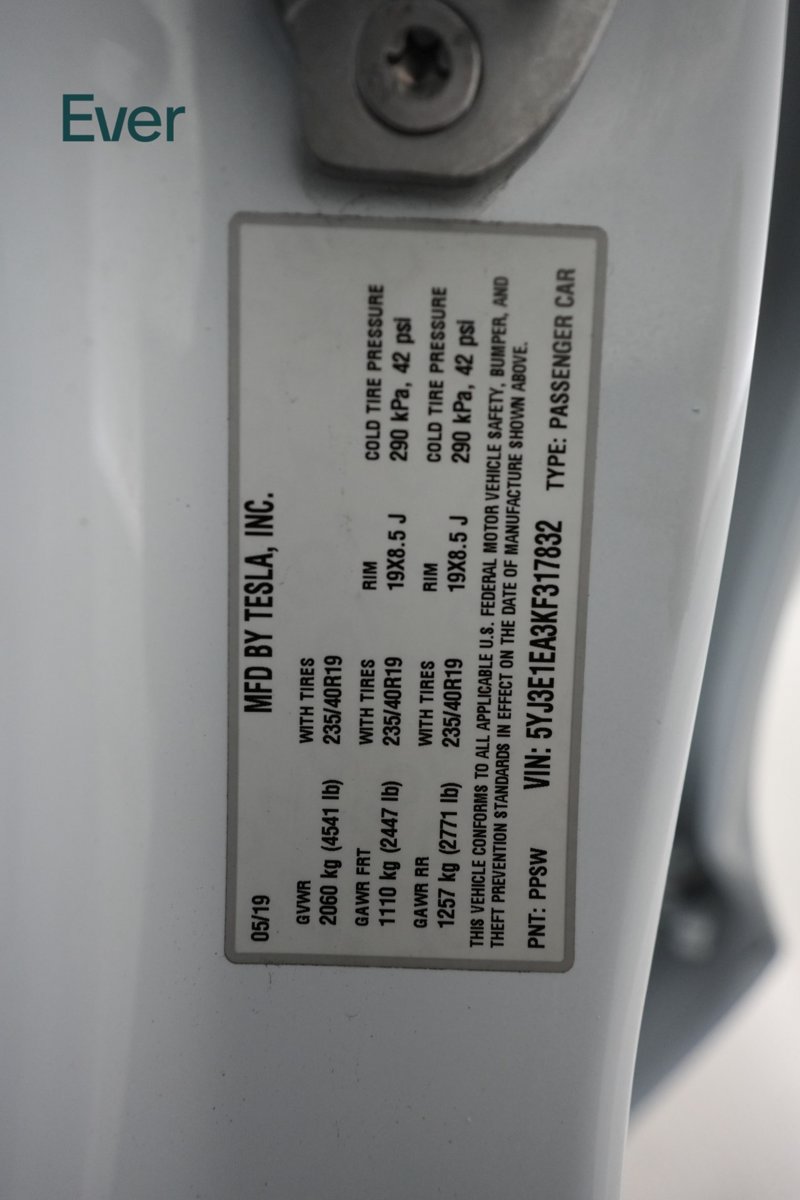 Used 2019 Tesla Model 3 Standard Range RWD image 29