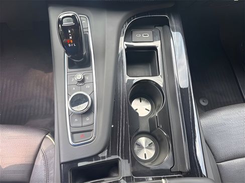 Used 2022 Cadillac Escalade ESV Sport w/ Touring Package image 28