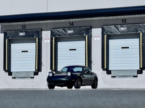 Used 1997 MAZDA MX-5 Miata image 15