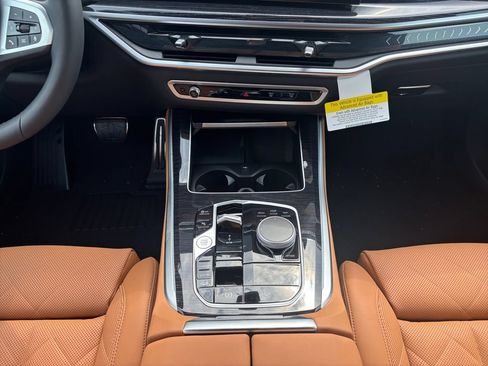 New 2026 BMW X5 xDrive40i AWD/4WD image 11