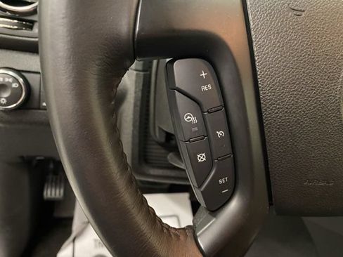 Used 2017 Buick Enclave Leather AWD/4WD image 31