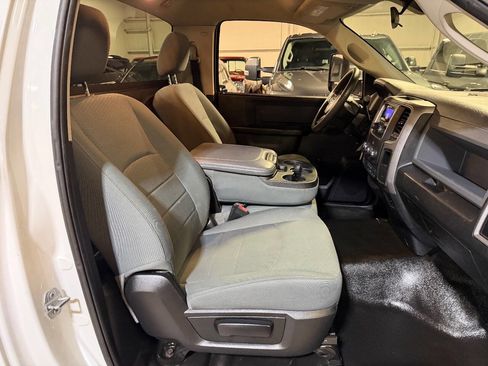 Used 2018 RAM 5500 Tradesman image 29