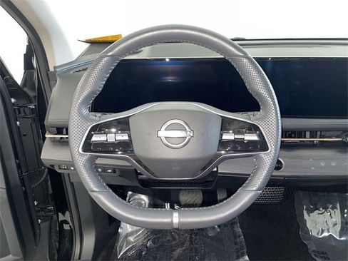 Certified 2024 Nissan Ariya FWD image 33