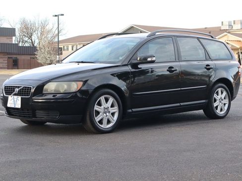 Used 2007 Volvo V50 2.4i image 11