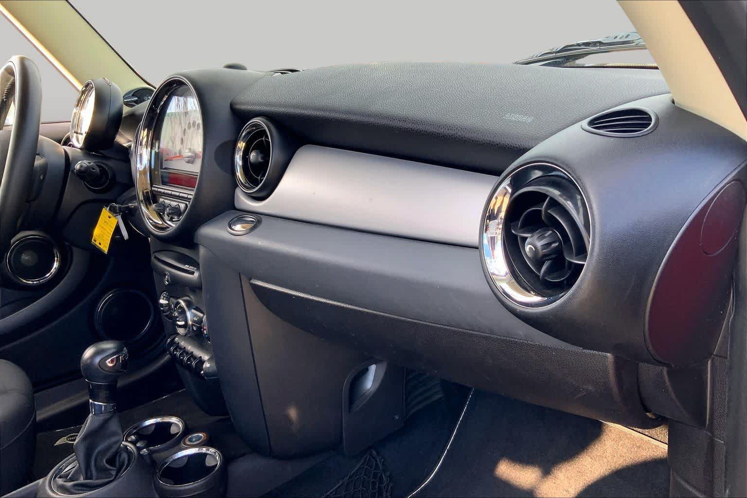 Used 2012 MINI Cooper Hardtop FWD image 18