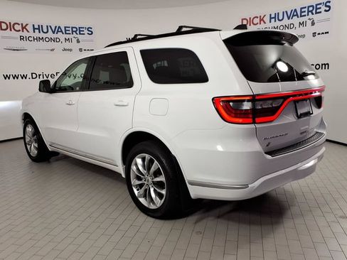 Used 2022 Dodge Durango SXT w/ Trailer Tow Group IV AWD/4WD image 6