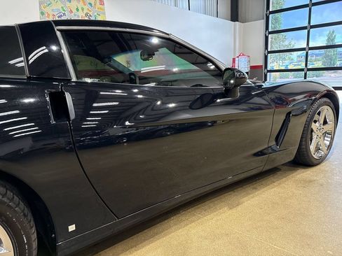 Used 2008 Chevrolet Corvette Coupe w/ Preferred Equipment Group RWD image 49