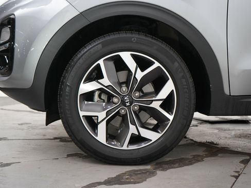 Used 2022 Kia Sportage EX w/ EX Technology Package AWD/4WD image 32