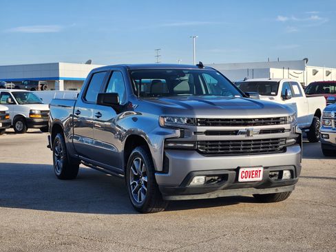 Used 2020 Chevrolet Silverado 1500 RST w/ Texas Edition AWD/4WD image 3