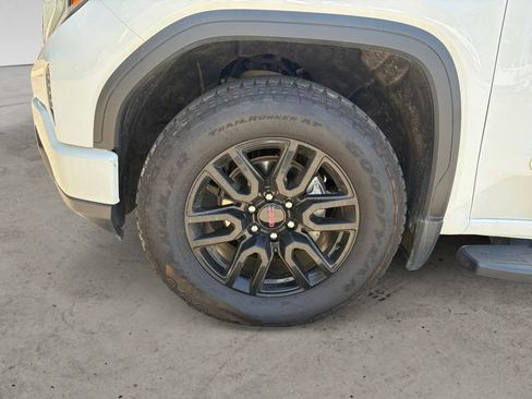 Used 2023 GMC Sierra 1500 Elevation AWD/4WD image 14
