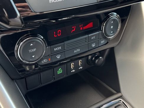 New 2026 Mitsubishi Eclipse Cross LE AWD/4WD image 13