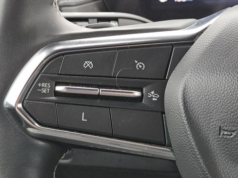 Used 2024 Chevrolet Traverse LT w/ Midnight/Sport Edition FWD image 19