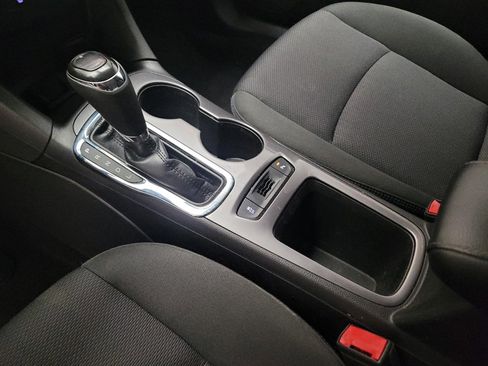 Used 2016 Chevrolet Cruze LT w/ Convenience Package FWD image 26