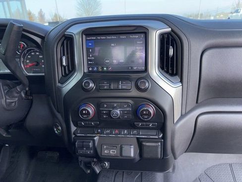 Used 2019 Chevrolet Silverado 1500 LT w/ All-Star Edition AWD/4WD image 8