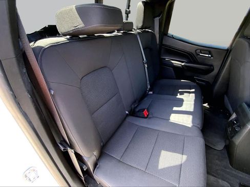 Used 2023 Chevrolet Colorado LT w/ LT Convenience Package II RWD image 19