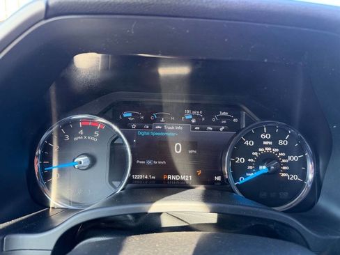 Used 2017 Ford F350 Lariat w/ Chrome Package AWD/4WD image 21