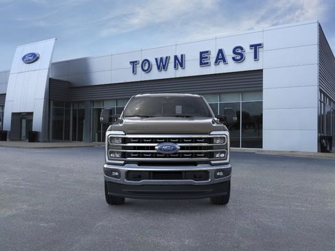 New 2026 Ford F250 Lariat w/ FX4 Off-Road Package AWD/4WD image 6