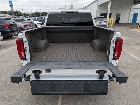 Used 2022 GMC Sierra 1500 SLT image 29