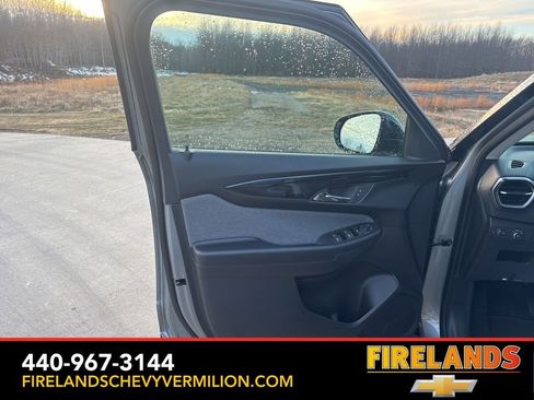 New 2026 Chevrolet TrailBlazer LT w/ Midnight Edition AWD/4WD image 13