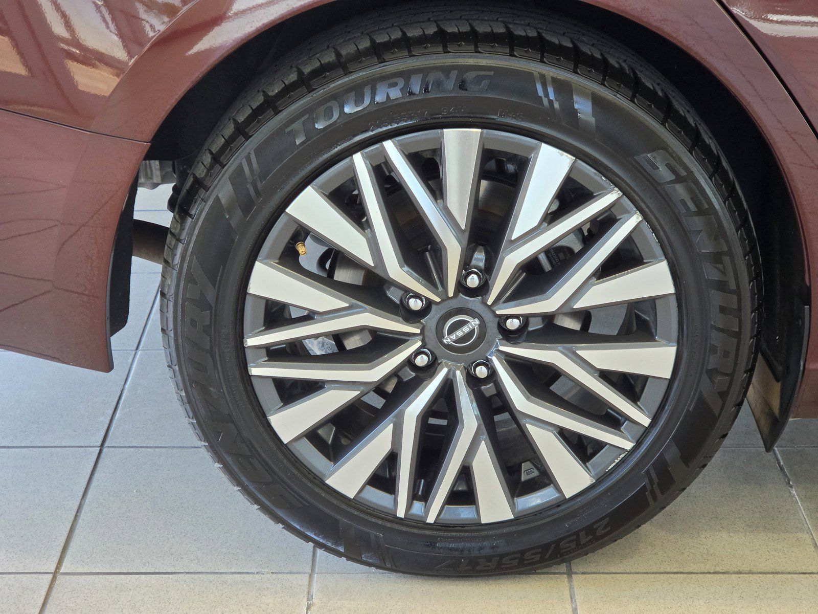Used 2024 Nissan Altima 2.5 SV FWD image 29