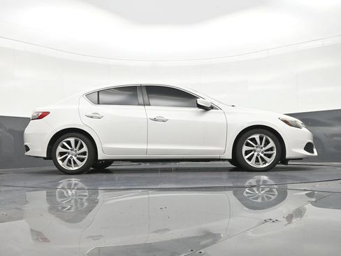 Used 2018 Acura ILX FWD image 22