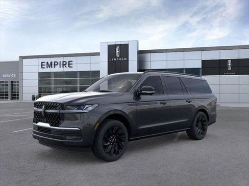New 2026 Lincoln Navigator L Reserve w/ Jet Appearance Package image 1