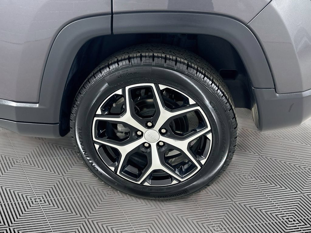 Used 2024 Jeep Compass Limited AWD/4WD image 26
